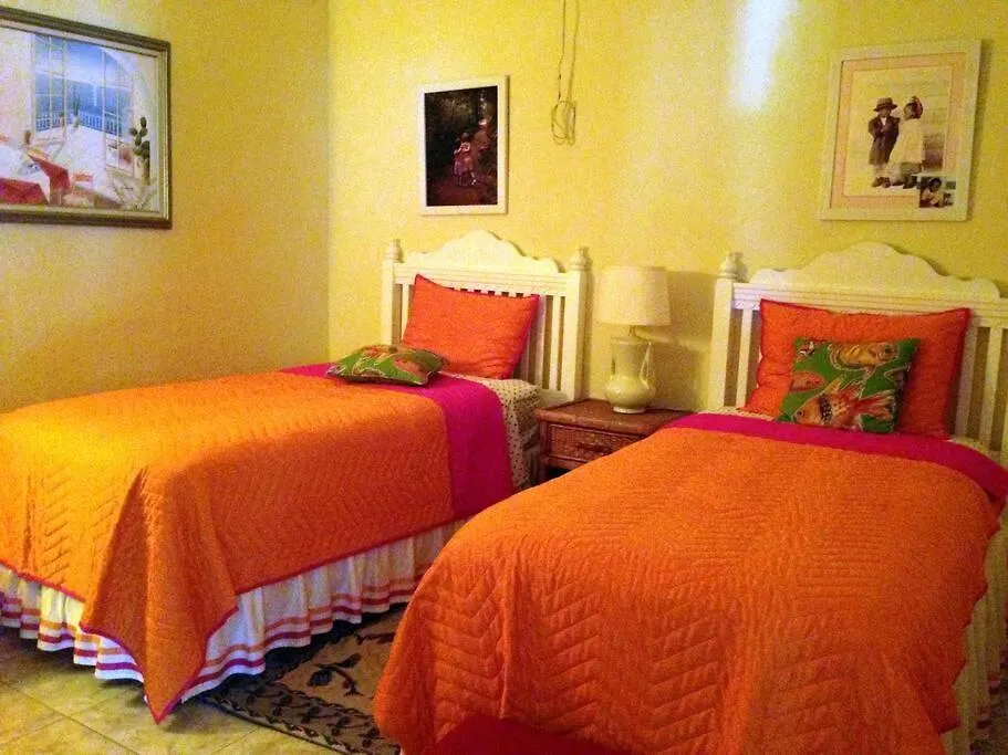 Jannetta'S @Whimhill Bed & Breakfast Negril Willa