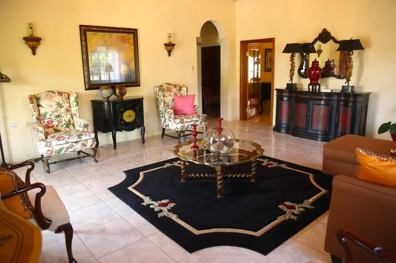 Willa Jannetta'S @Whimhill Bed & Breakfast Negril